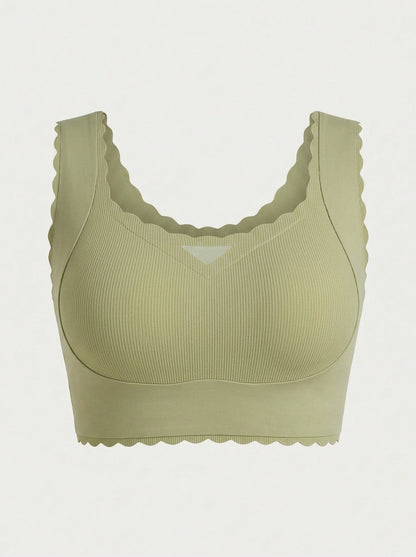 Ribbed Seamless Bralette with Scalloped Trim