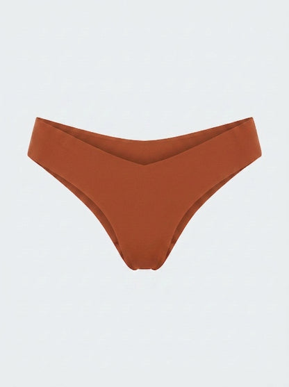 Seamless V-Front Thong
