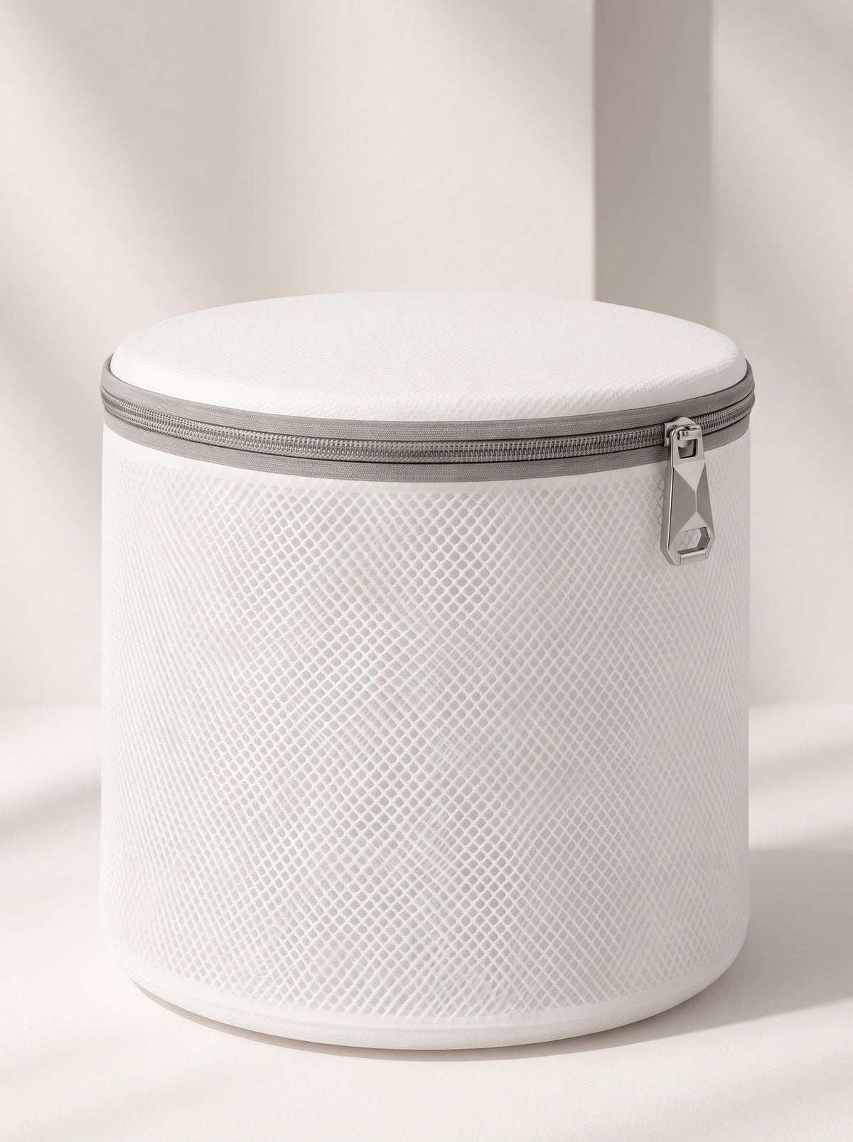 Luxe Bra Washing Bag with Zipper Closure