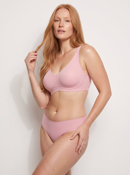 Wireless Side Smoothing Bra with Full Coverage