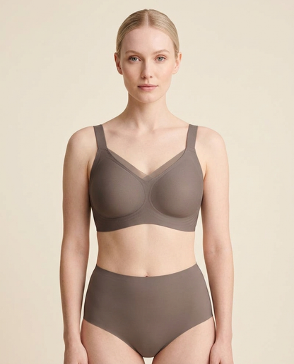 Wireless Bra with Mesh V-Neck Insert & Soft Comfort Fit