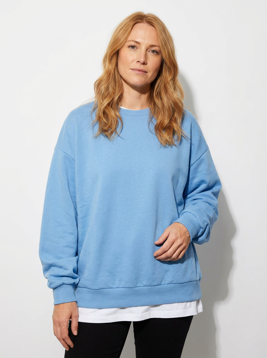 Oversized Essential Sweatshirt Crewneck Fit