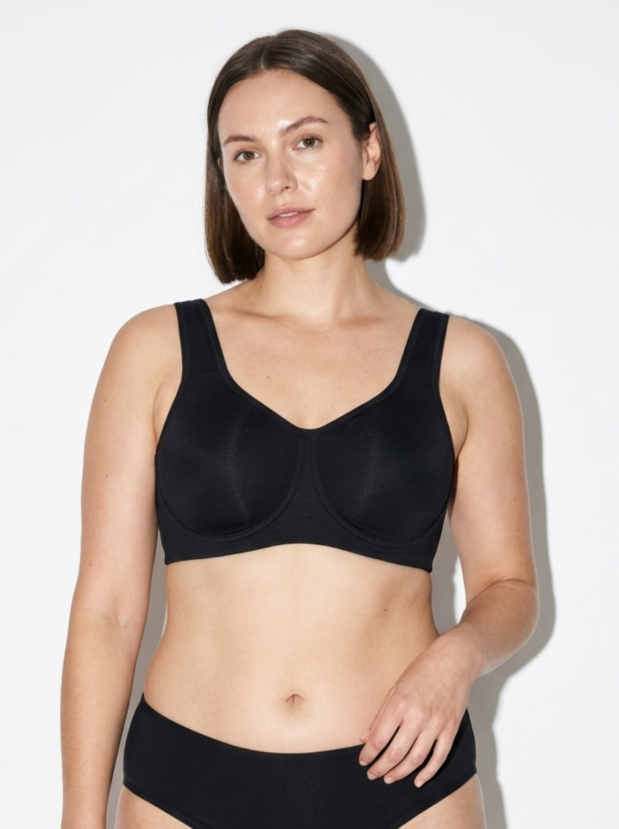 Underwire Sports Bra with Full Coverage Cup