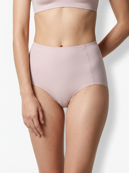 Seamless Low-Rise Bikini Briefs